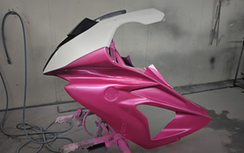 custom spray motorbike panels